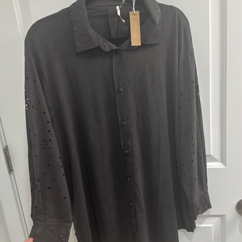 NWT Hello Nite Luxury Top Buttery Soft MSRP $200 grey color eyelit knit